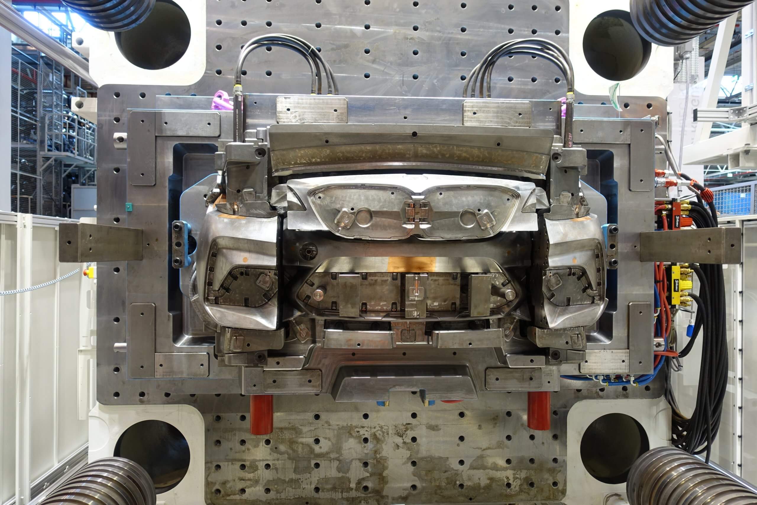 Autoproduktion Stahlform